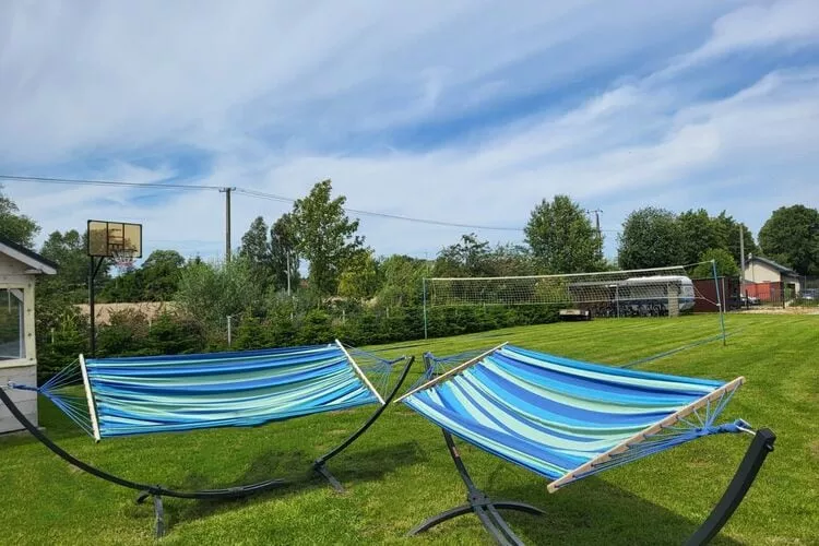 Apartament na parterze 150 m2 Gąski-Gardens summer