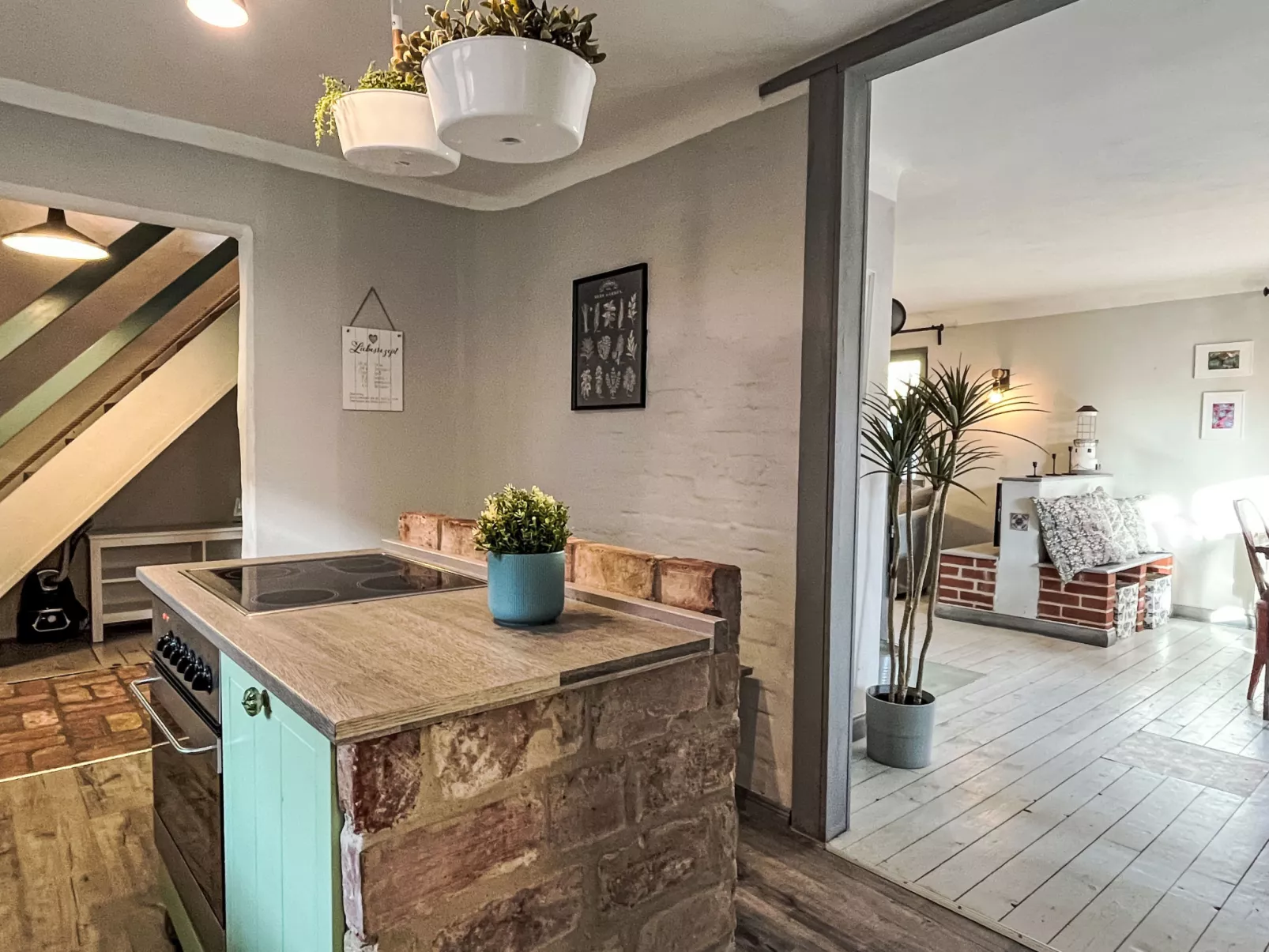 Reetgedecktes Ferienhaus Seelchen-Drinnen