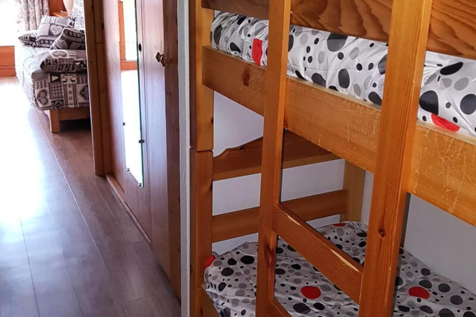 Résidence Le Chardonnet-Image-tags.