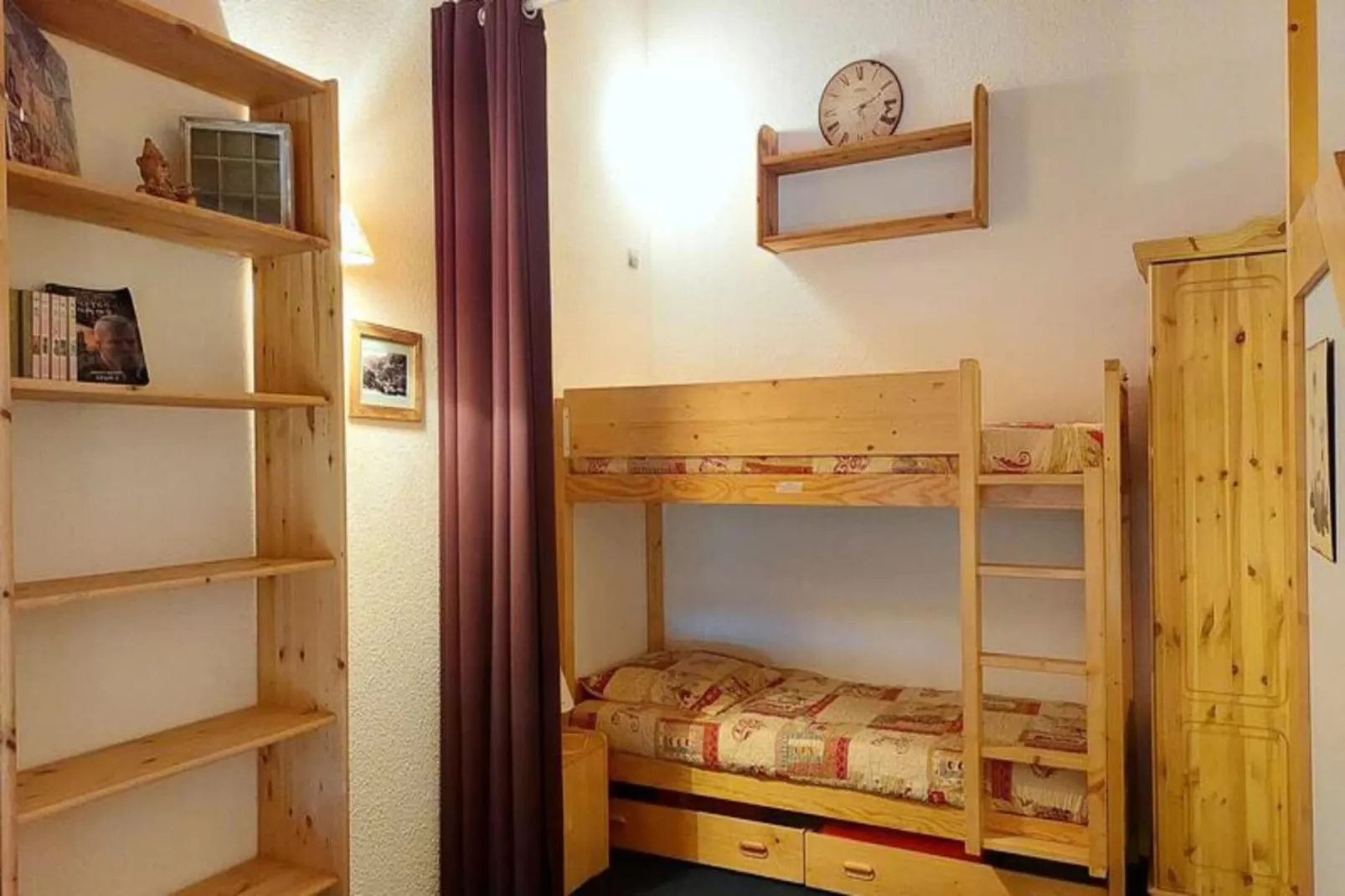 Résidence Archeboc-Exterior in summer