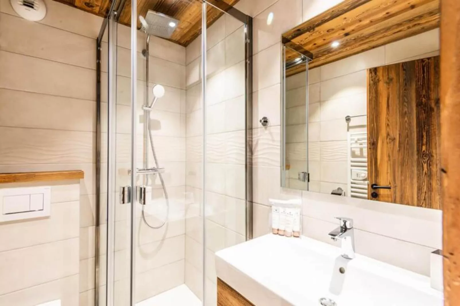 Résidence L'edelweiss-Bathroom