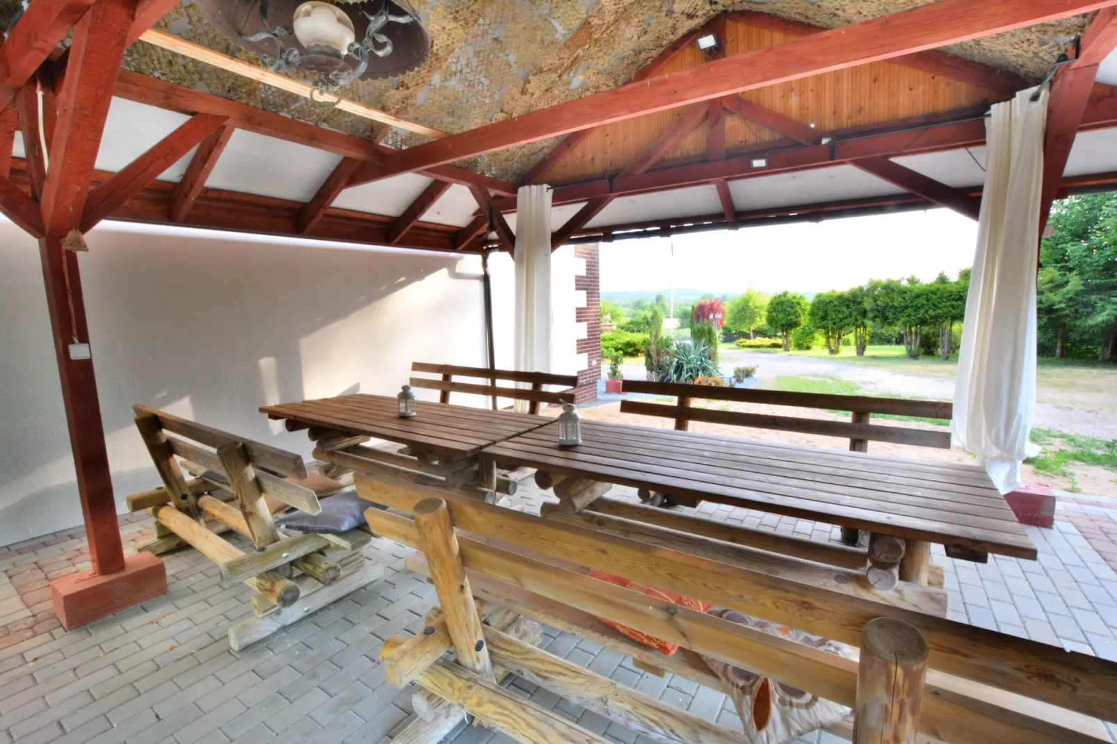 Dom przy stawach Święcianowo-Terrace balcony