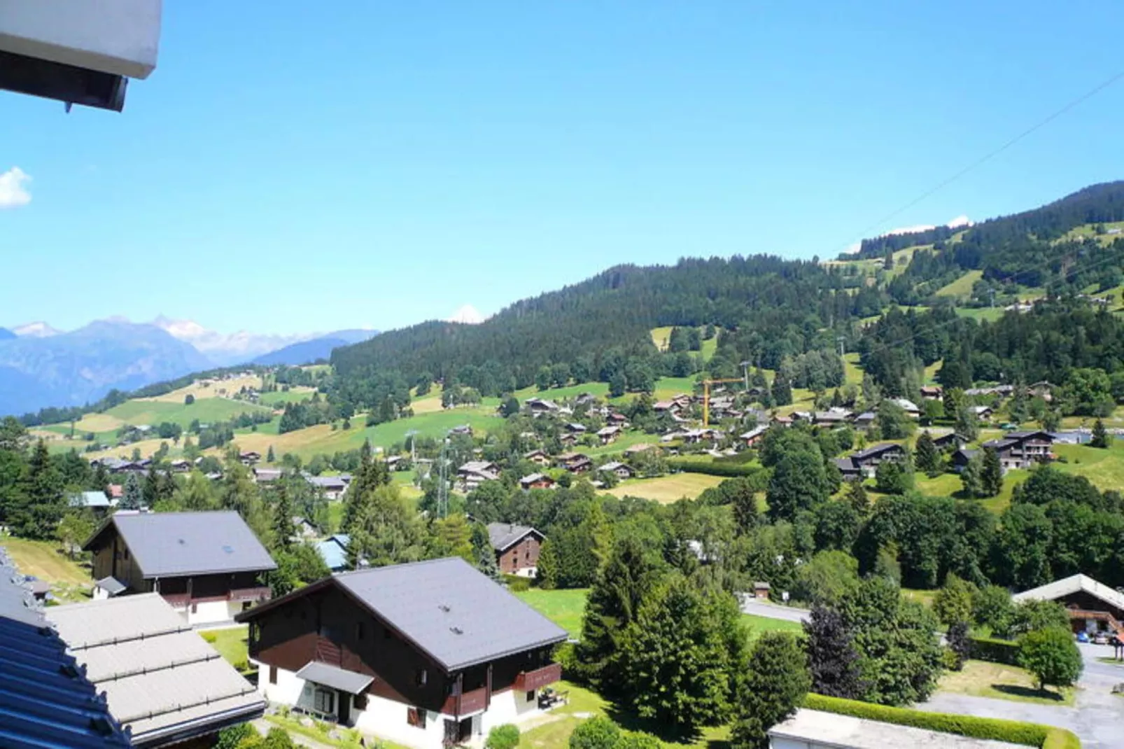 Résidence Princesse En Etraz Narcisse-View in summer