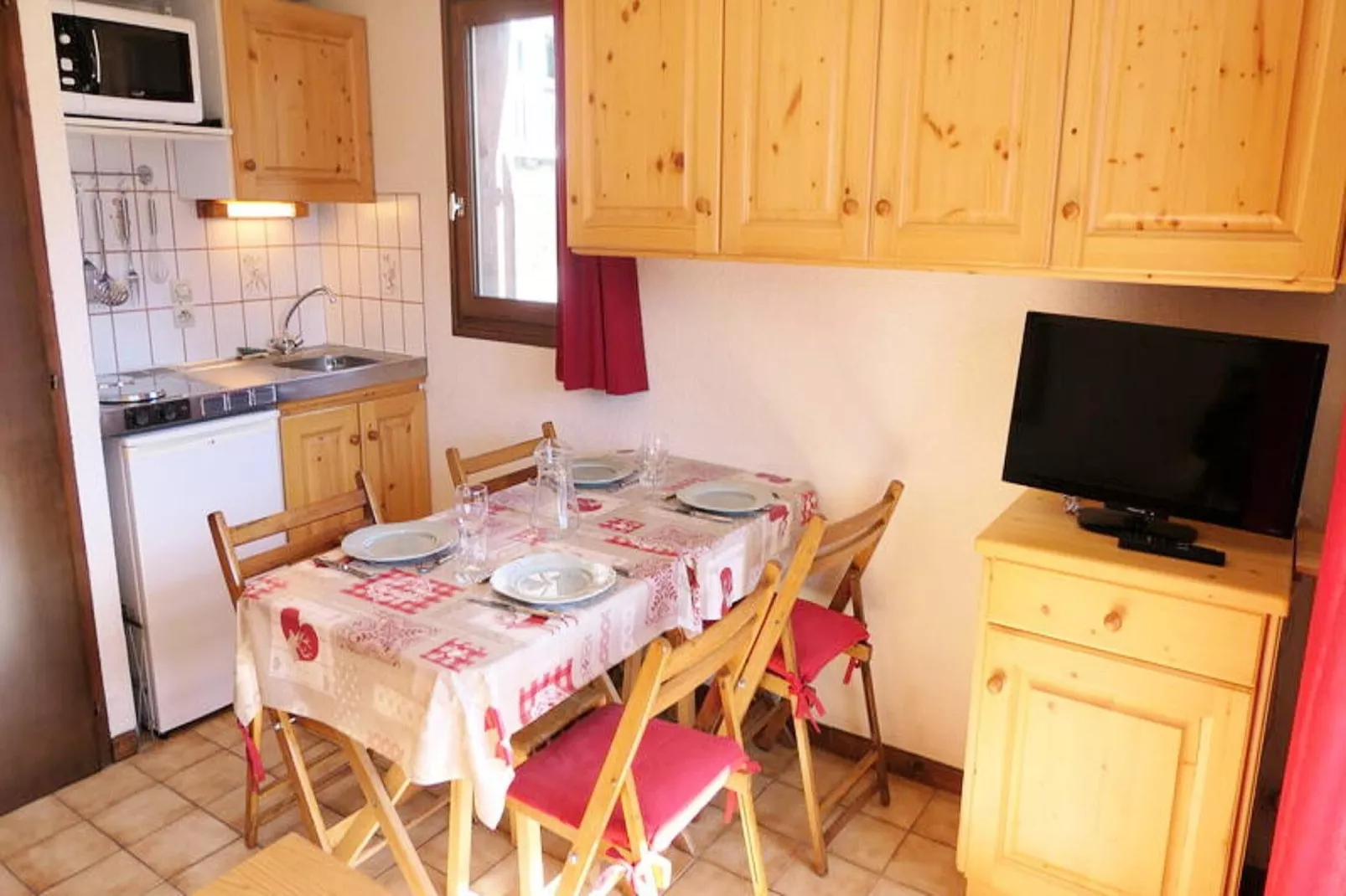 Résidence Les Aiguilles - Bat Vorassay-Salle à manger