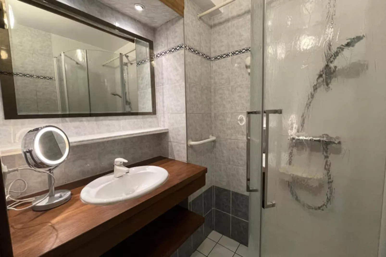 Appartements à La Clusaz-Badezimmer