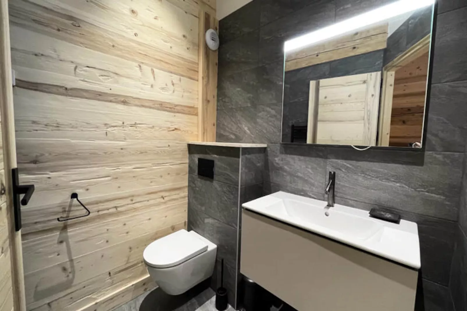 Appartements à La Clusaz-Image-tags.