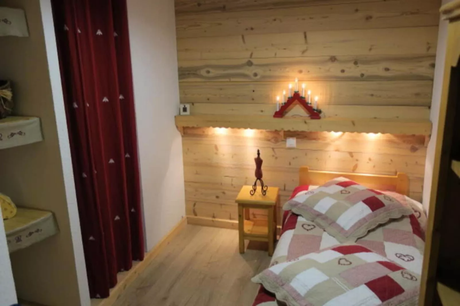 Résidence Les Balcons De Chatel-Kitchen