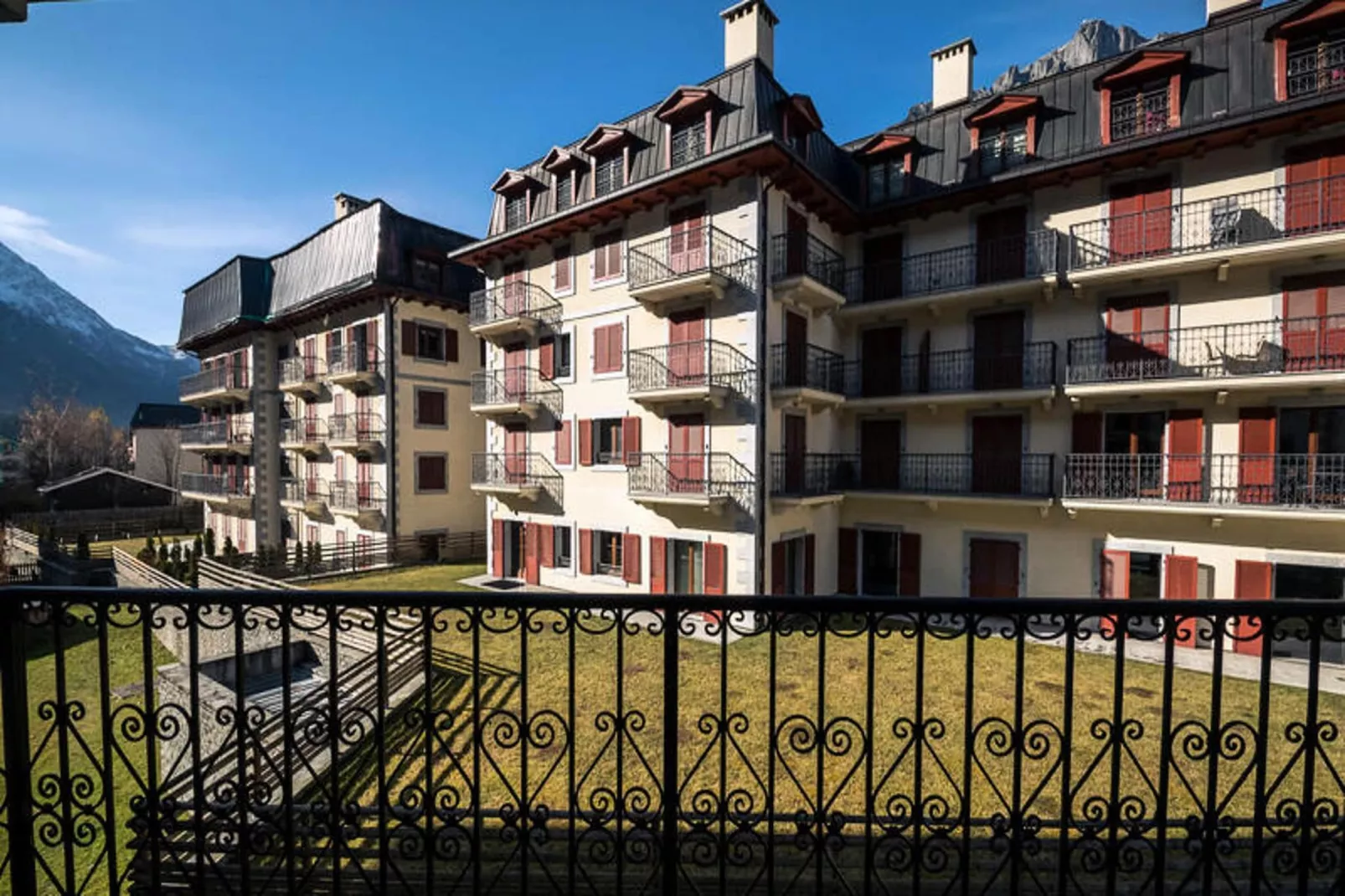 Résidence Alpes 2-Außenbereich Sommer