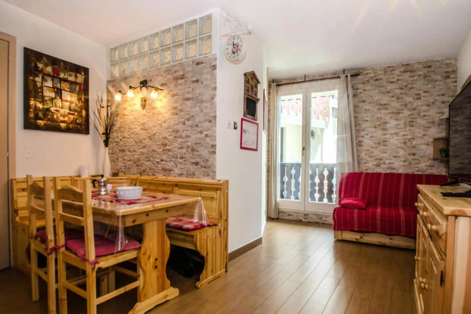 Résidence Iris-Salle à manger