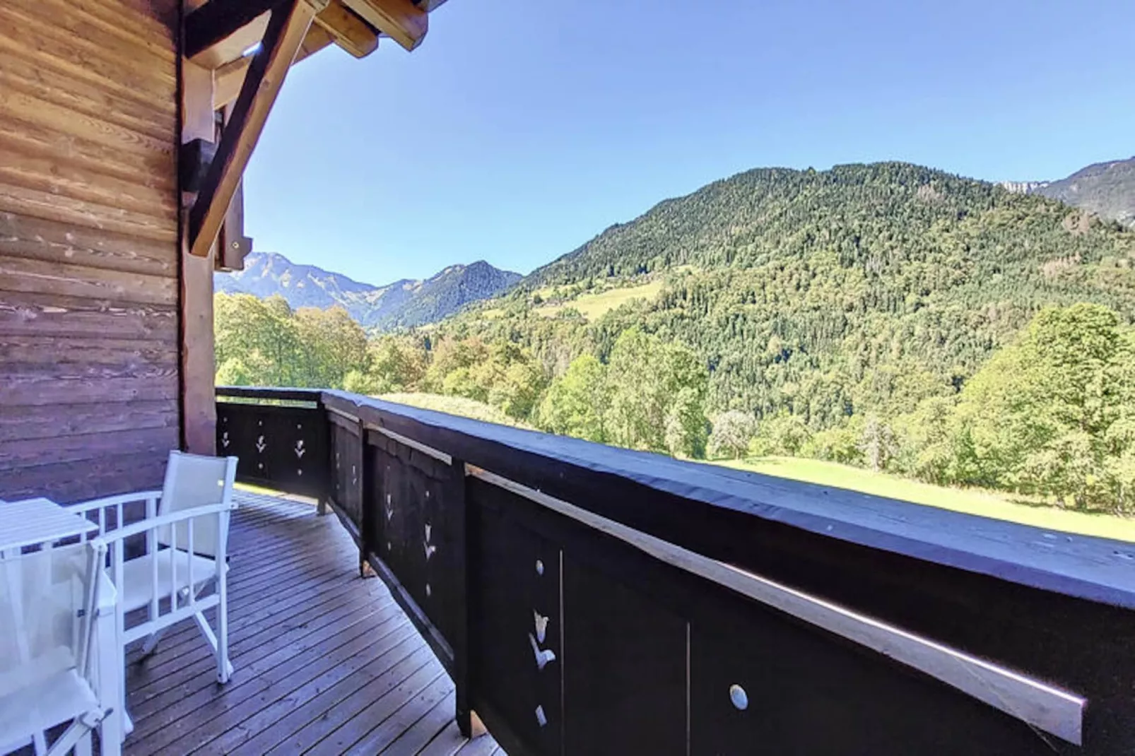 Chalets à Le Biot-Image-tags.