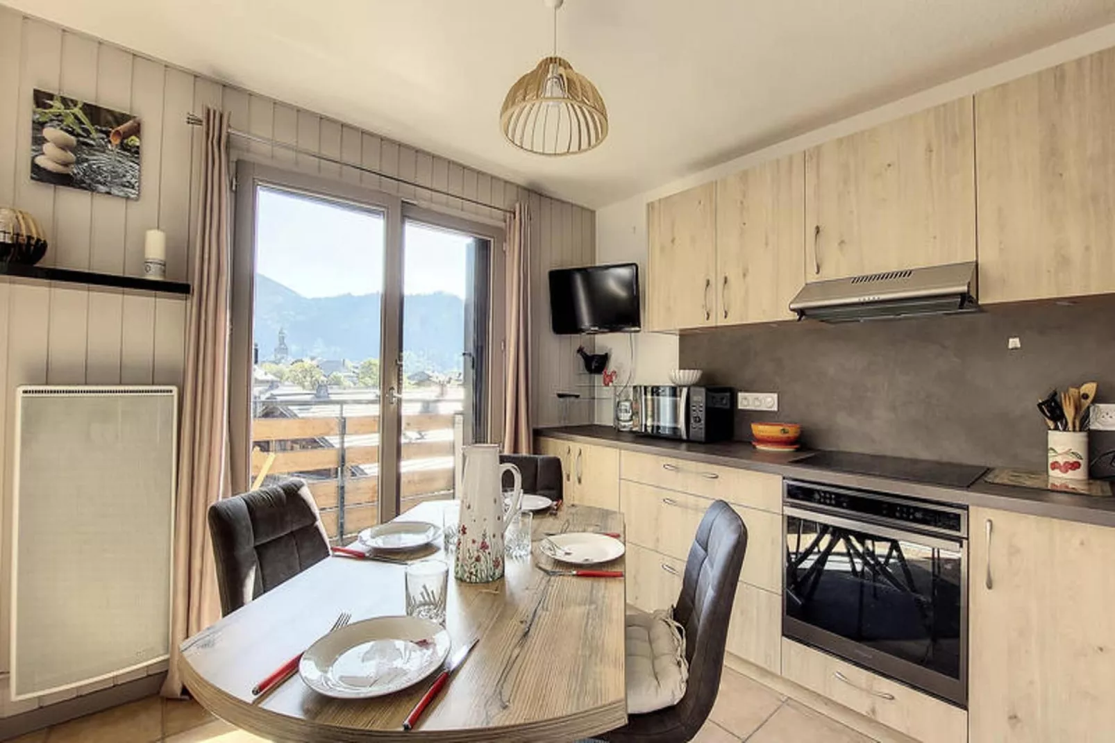 Appartements à Montriond-Dining room