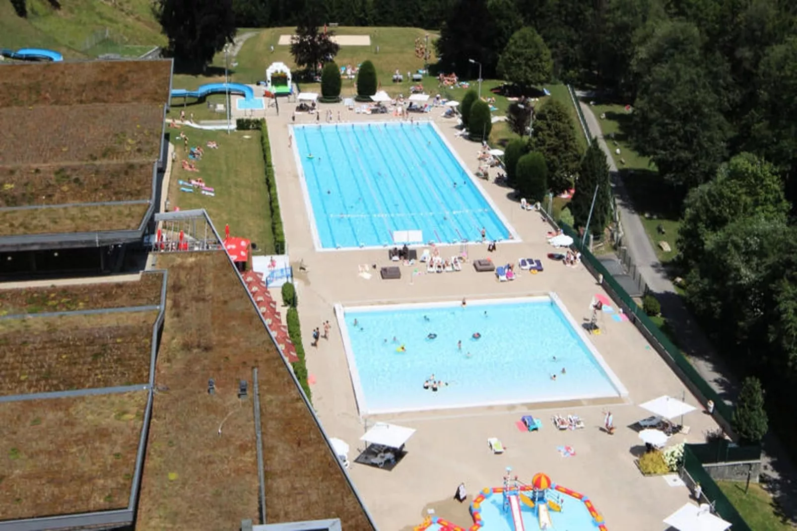 Appartements à Morzine-Swimming pool