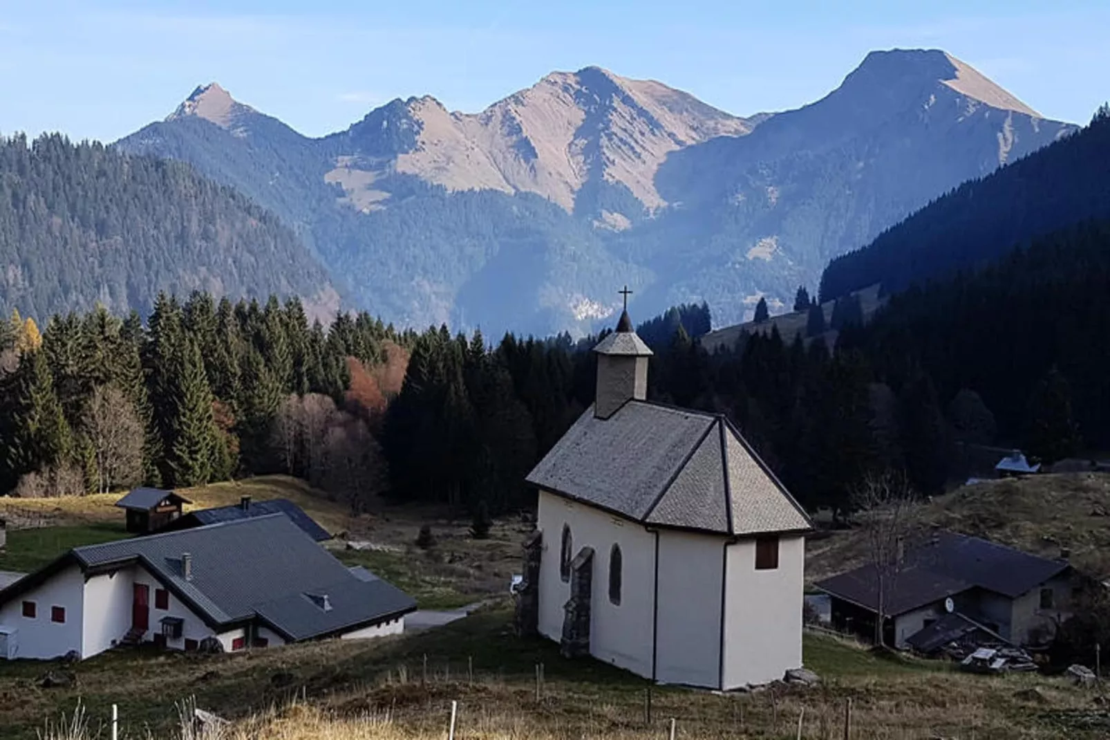 Appartements à Saint Jean d'Aulps-Vue d'été
