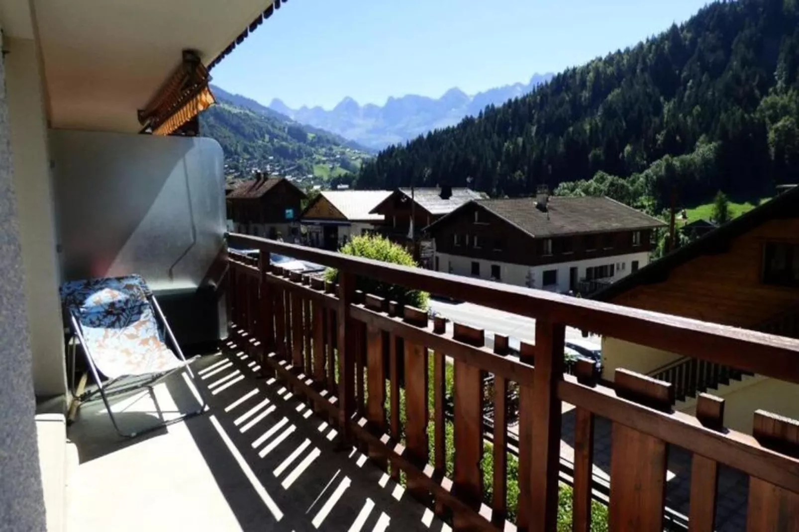 Résidence Charvet-Terrace balcony