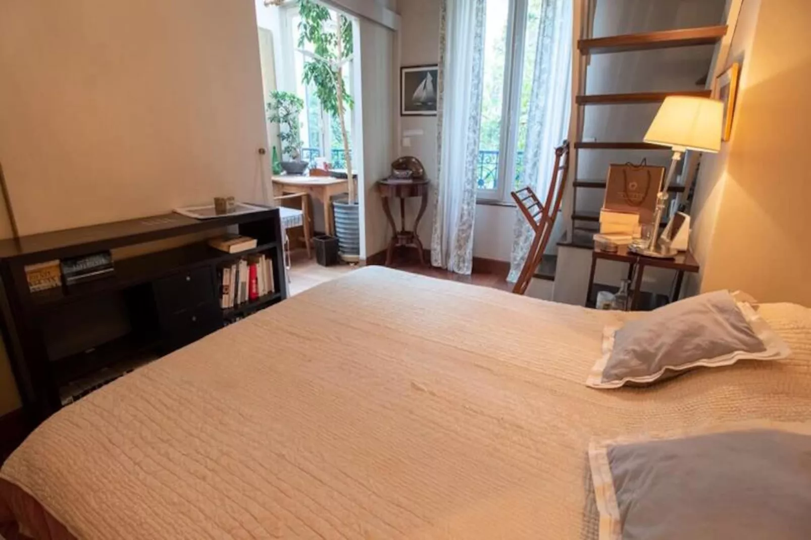 Maison Et Jardin à Paris-Image-tags.