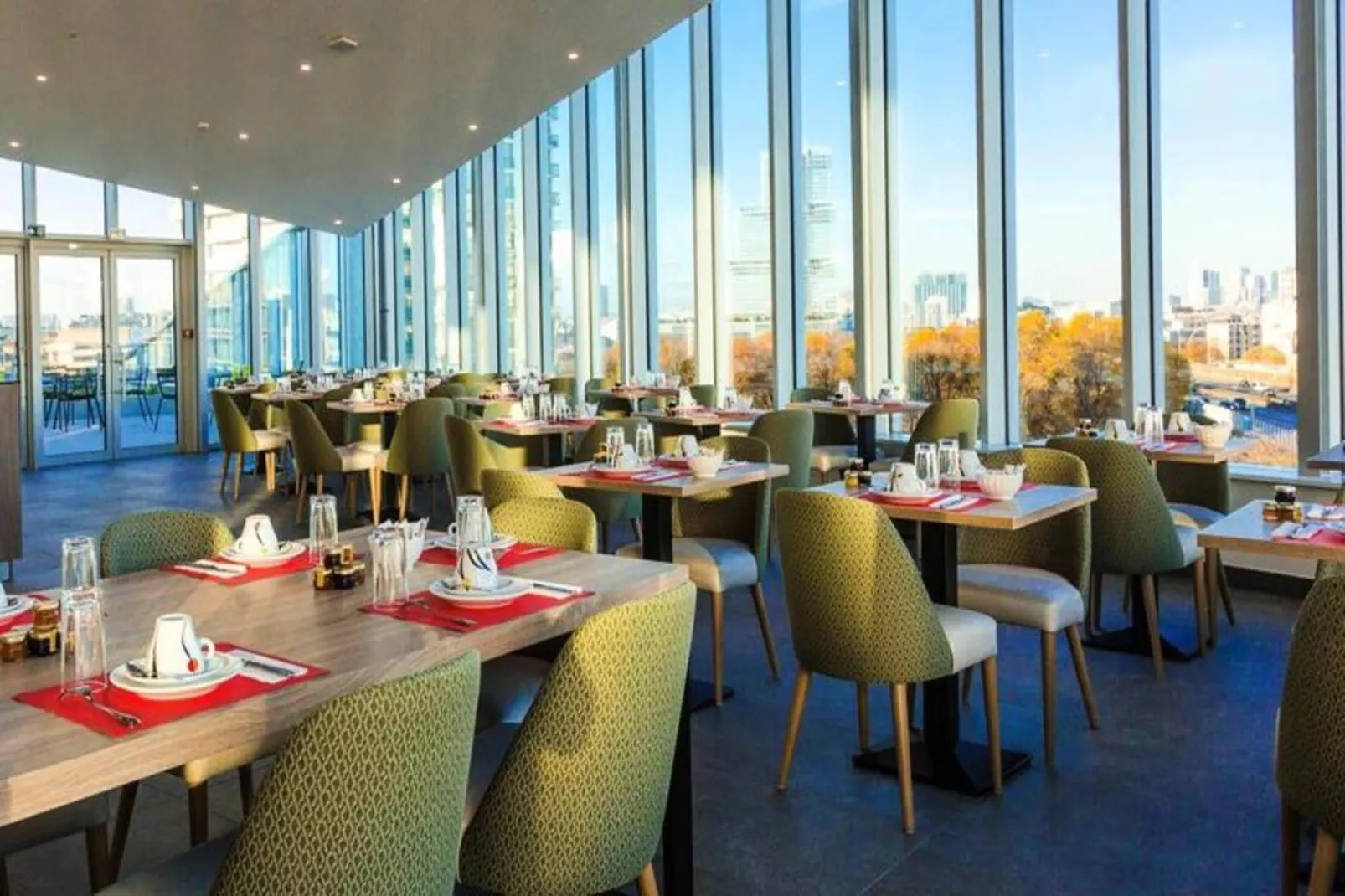 Appart'hôtel Odalys Paris XVII-Exterior in summer