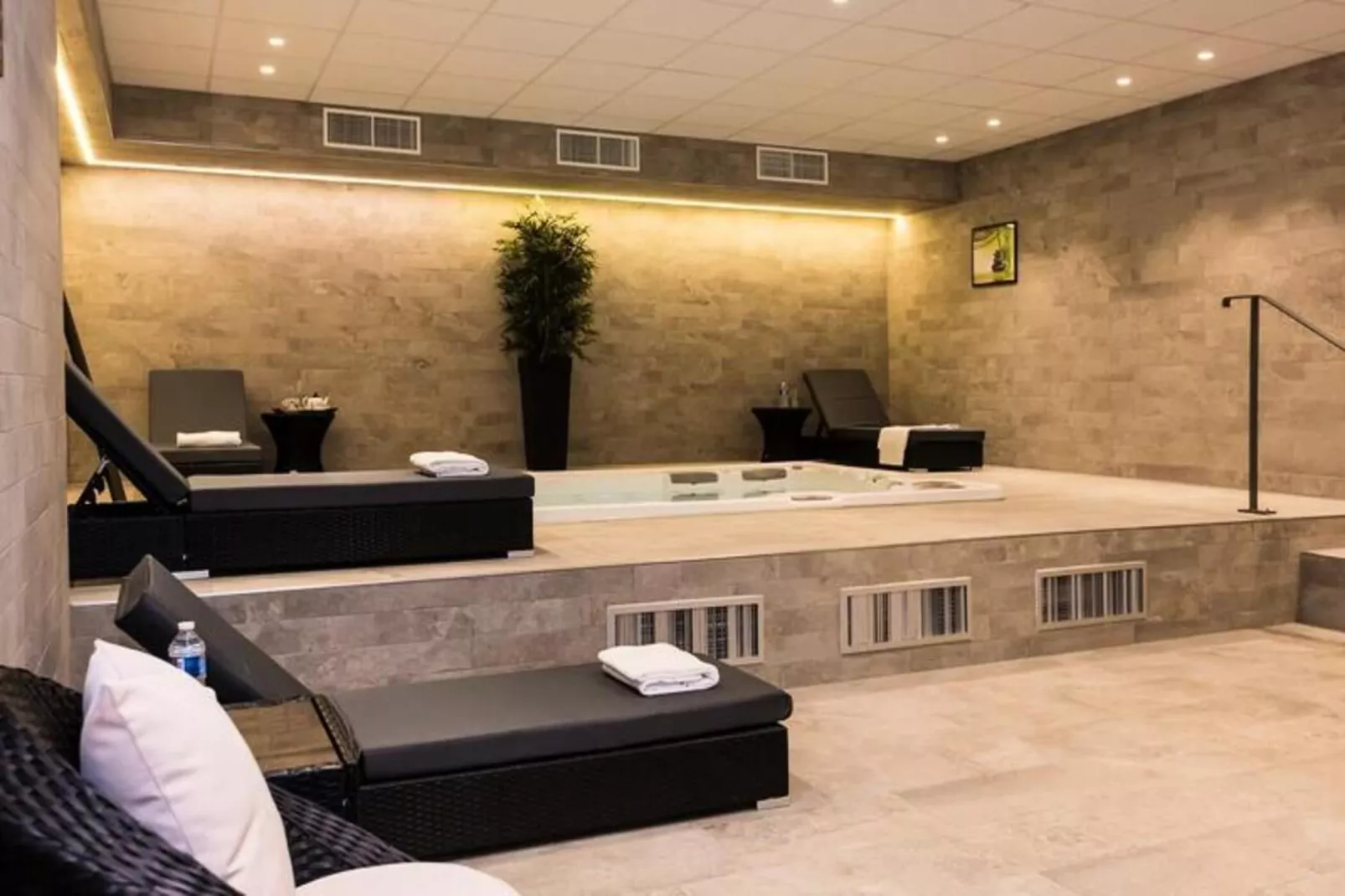 Appart'hôtel Odalys Montmartre-Swimming pool