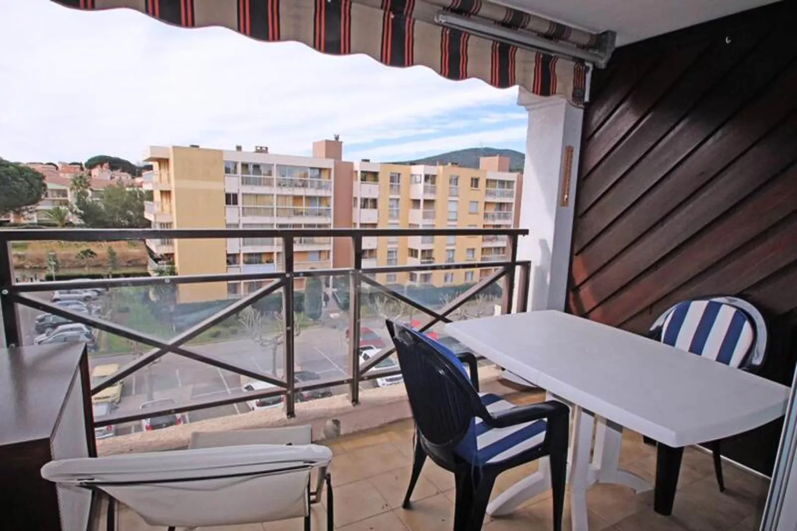 Résidence Les Coralines-Terrace balcony