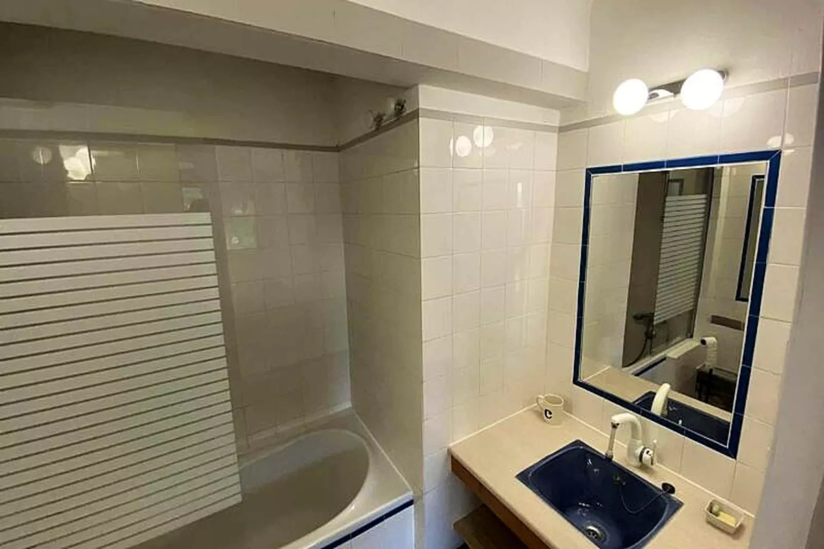 Résidence Les Tropiques-Bathroom