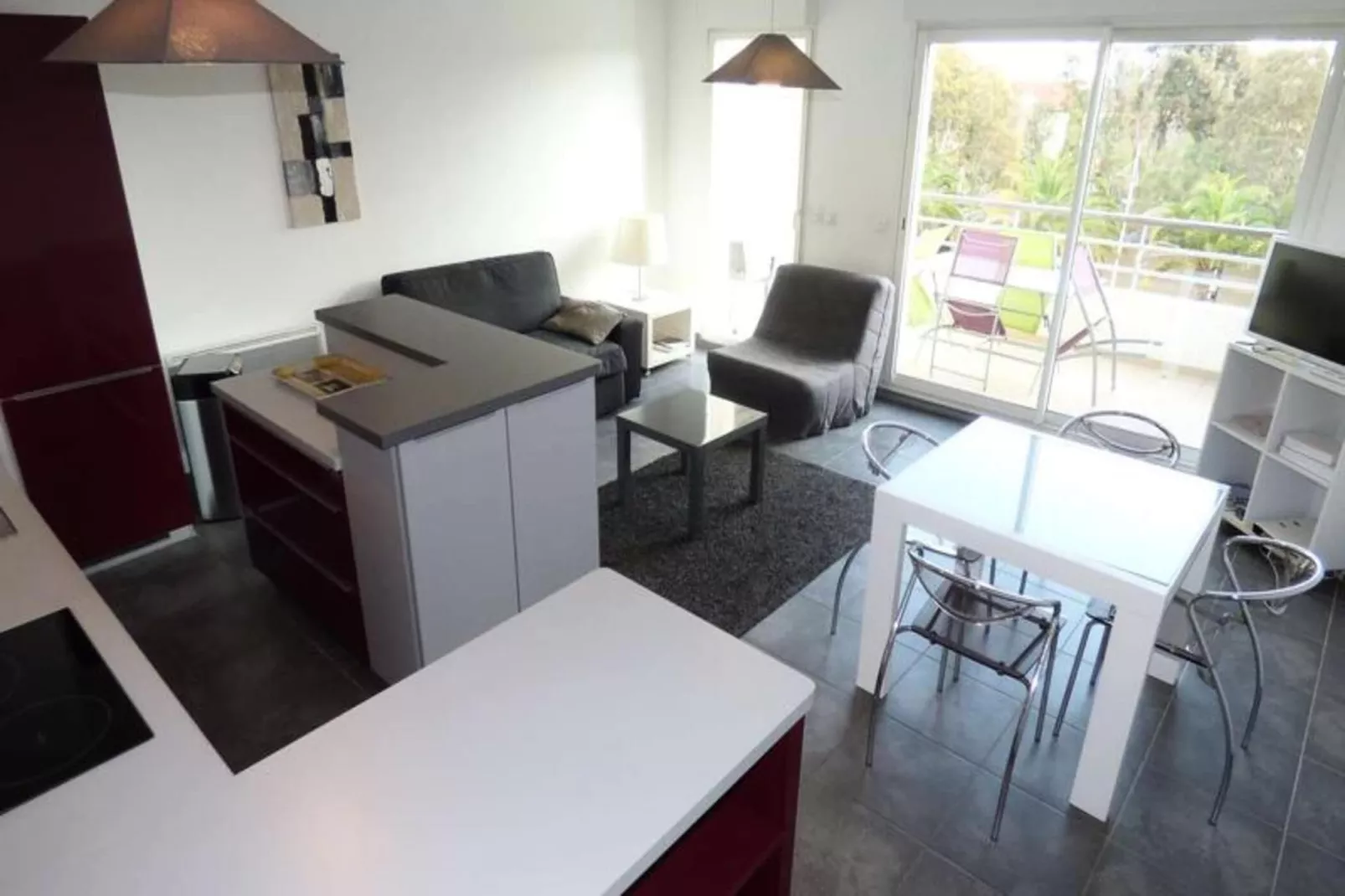 Résidence Tamaris Bay-Außenbereich Sommer