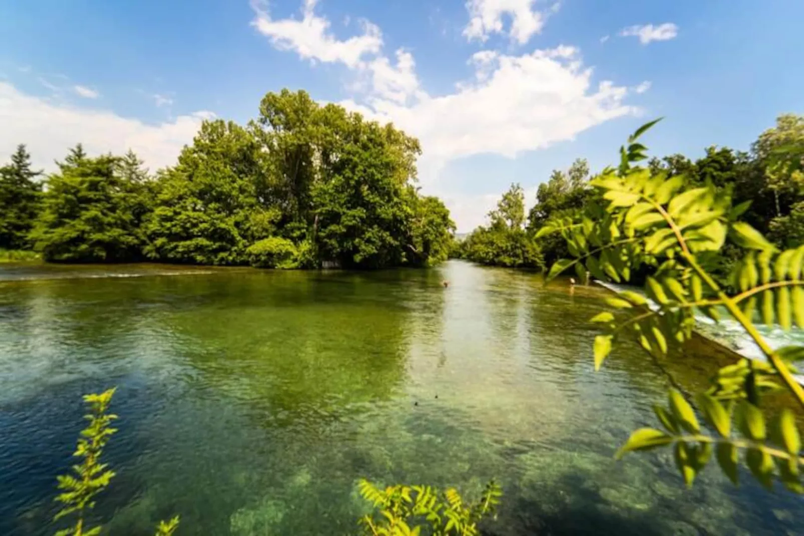 Maison En Pierre Proche Du Centre Ville-Image-tags.