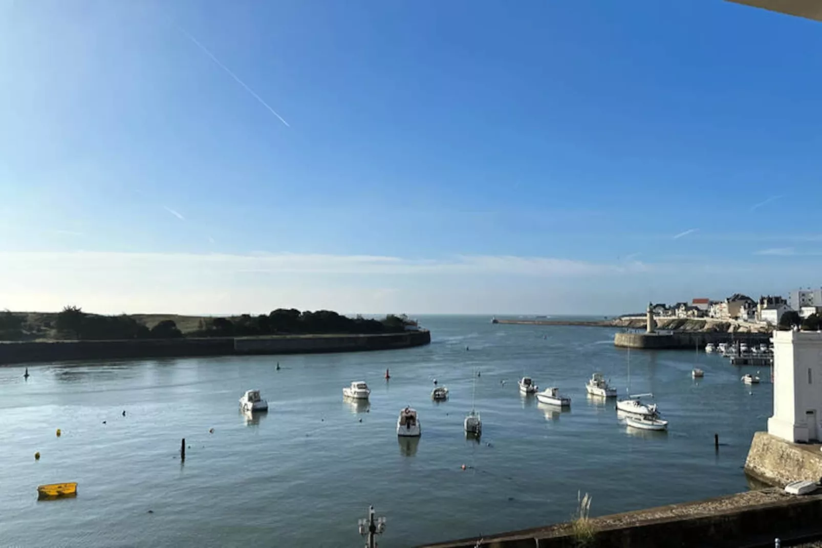 Appartements à Saint-Gilles-Croix-de-Vie-Image-tags.