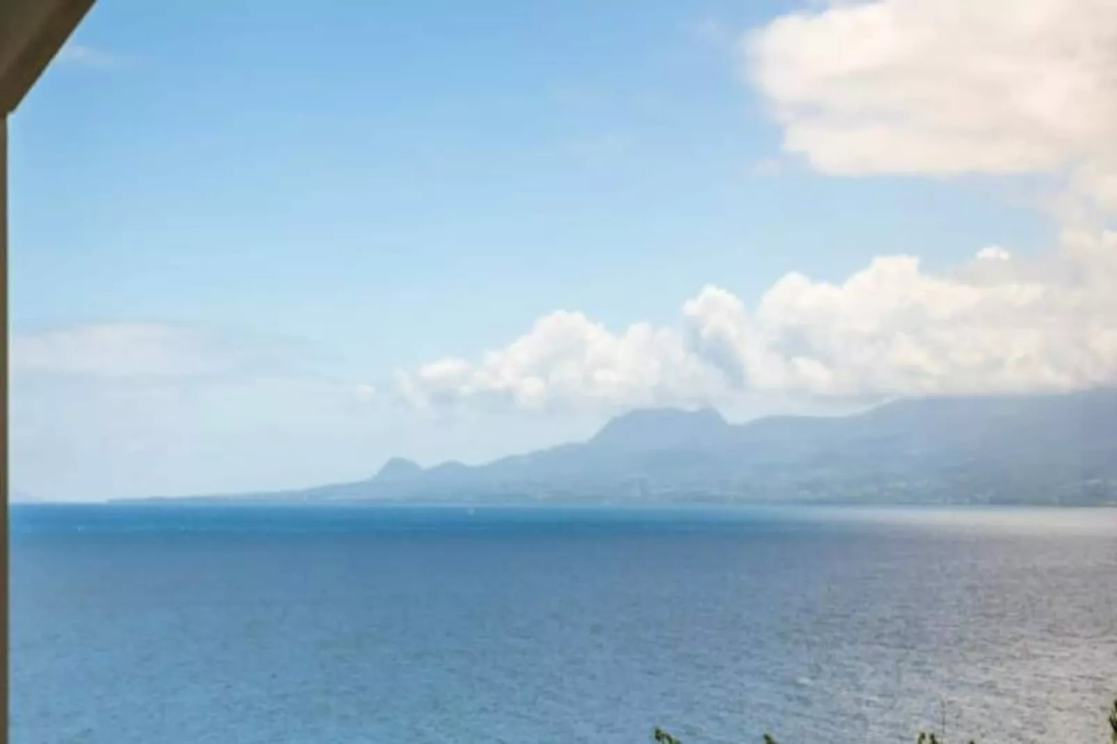 Villa Summer Forever-Image-tags.