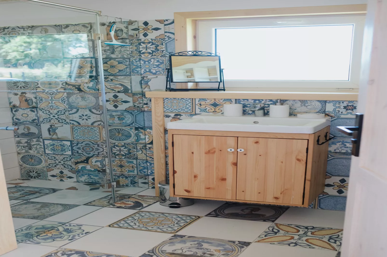 Grey heron-Badezimmer