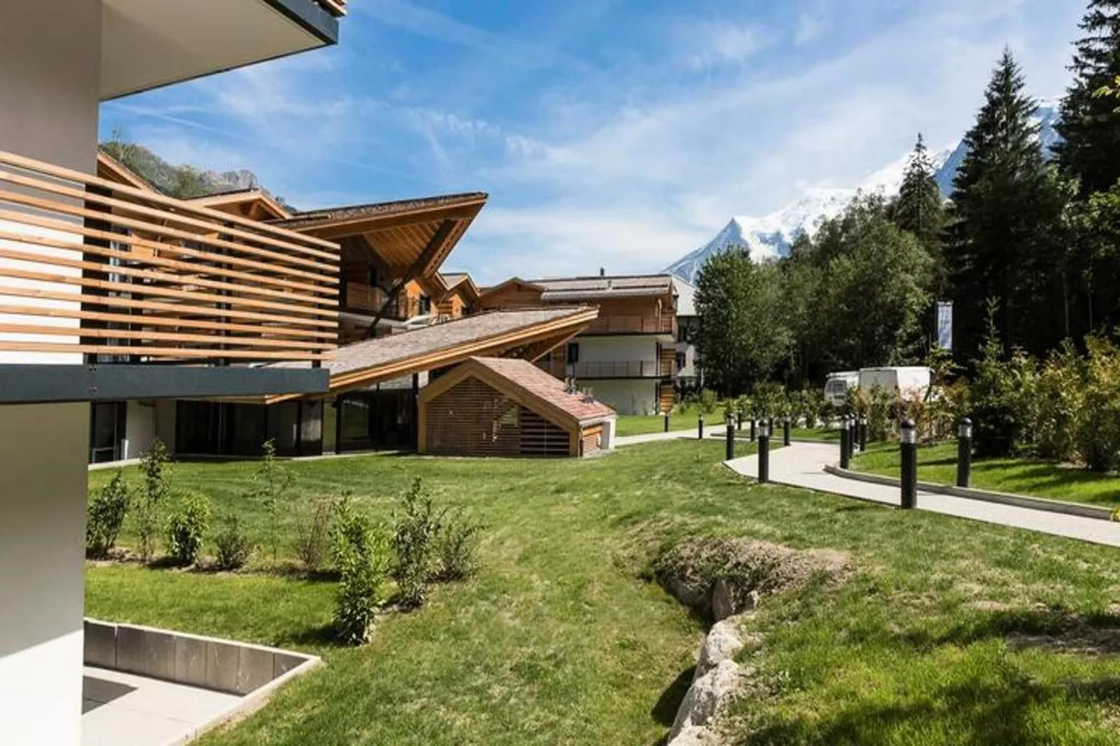 Résidence Prestige Odalys Isatis****-Außenbereich Sommer