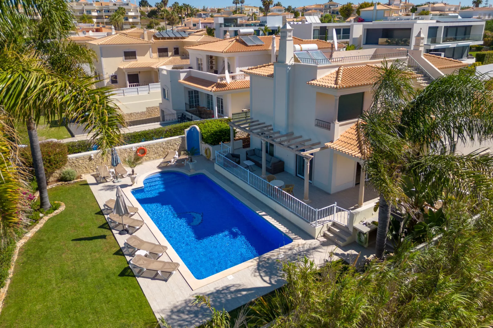 Casa Avilar-Exterior summer