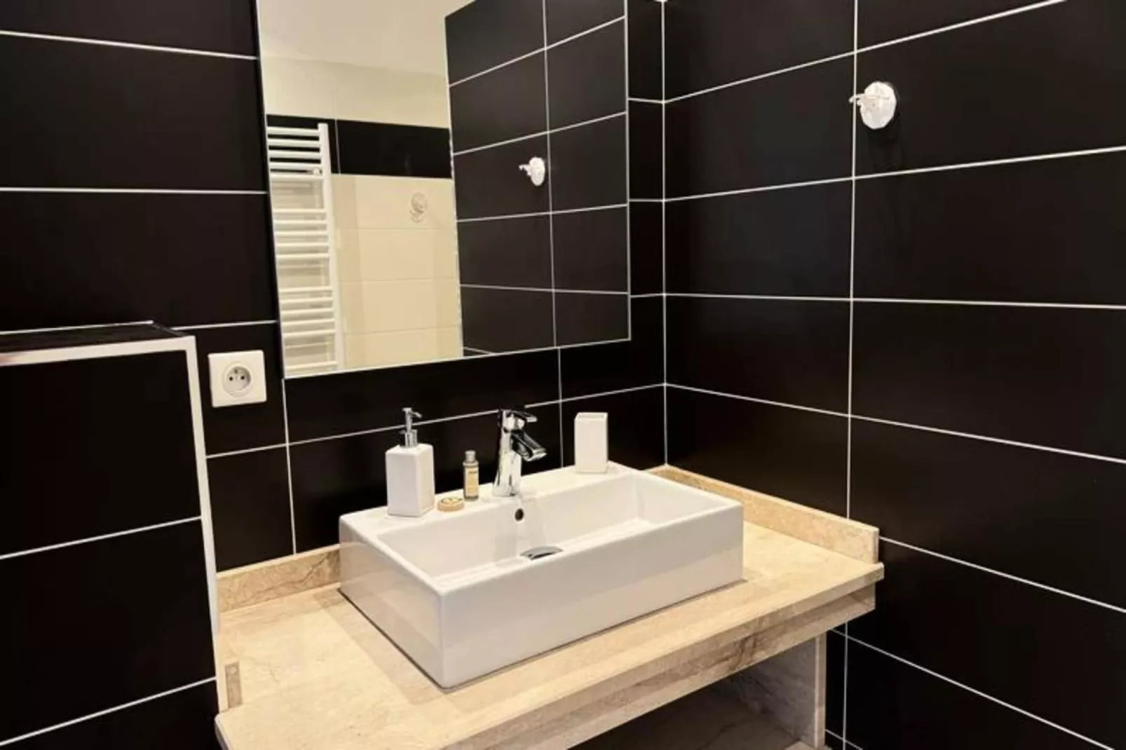 Résidence Jardins De Quatrina-Bedroom