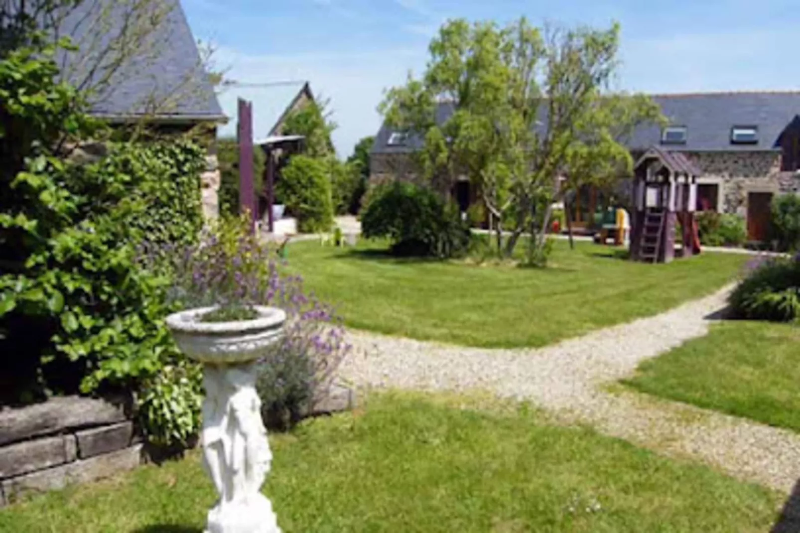 Résidence Regates-Extérieur été