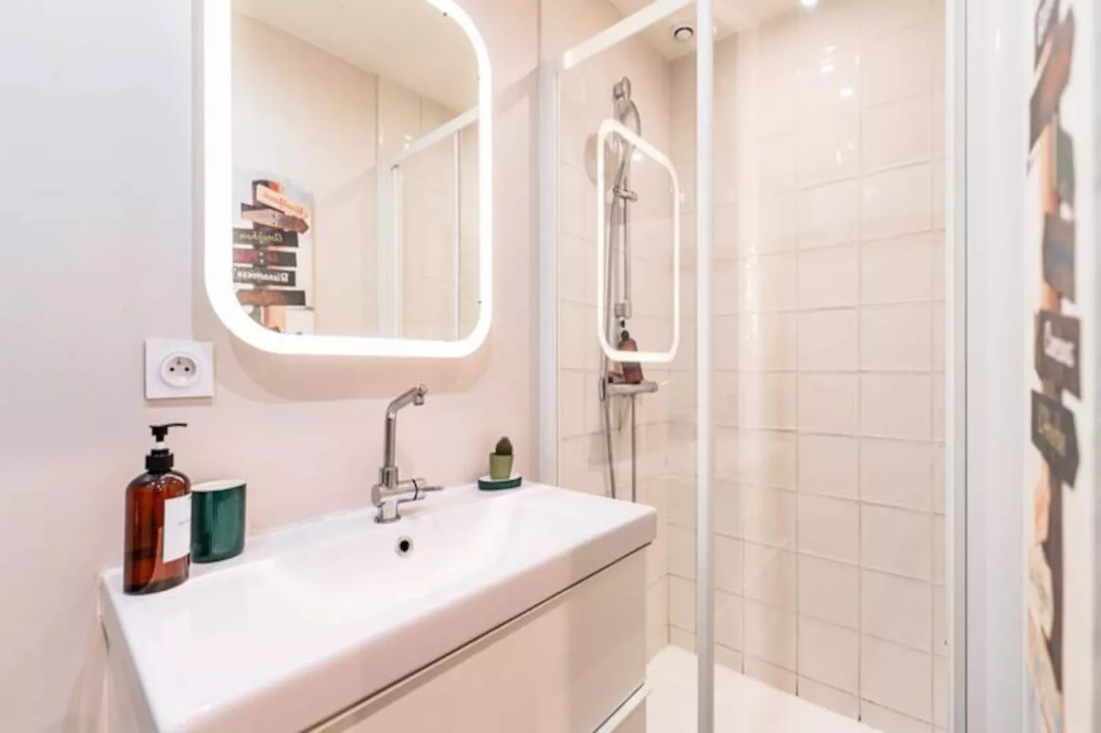 Appartement Exceptionnelle Et Moderne Aux Portes Du Jardin Public Pour 6-Image-tags.