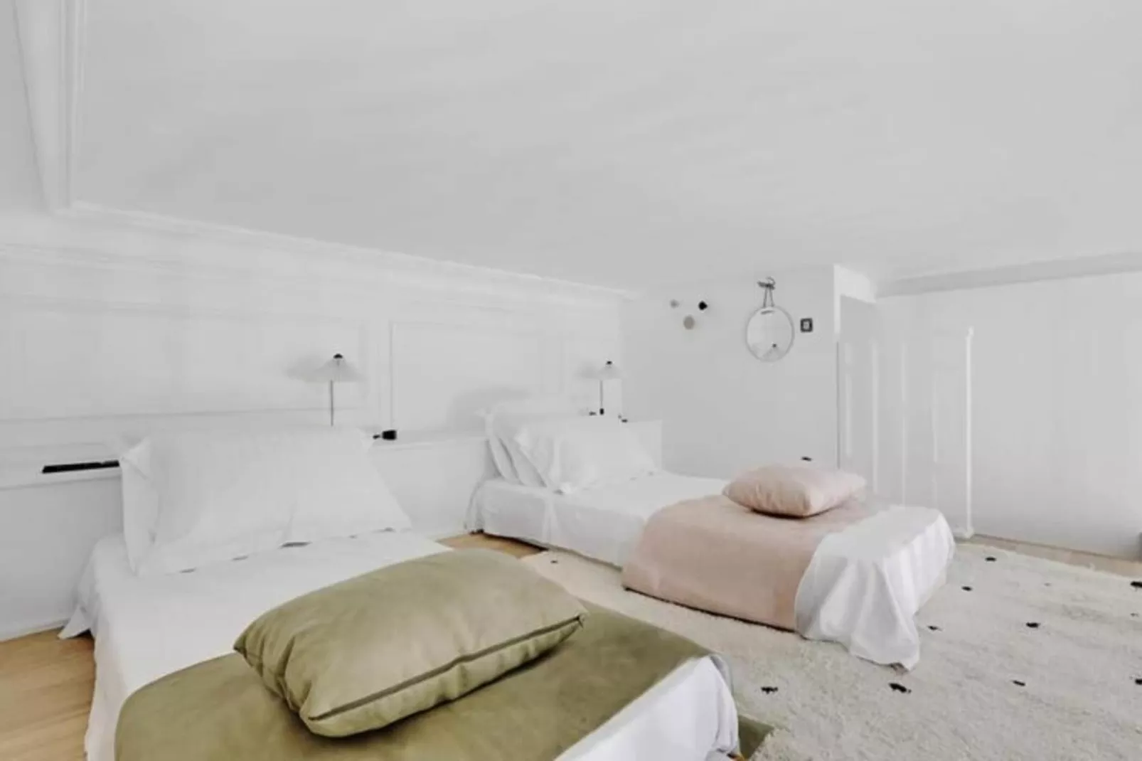 Maison Labruy&egrave;re - Familiale Aviau-Bedroom