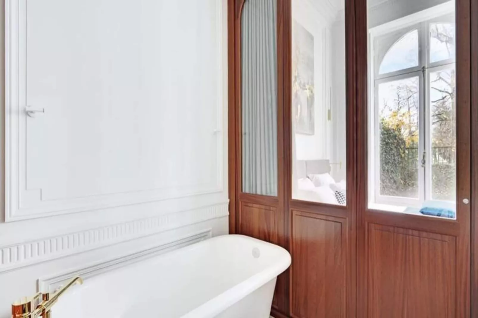 Maison Labruy&egrave;re - Suite Jardin Royal-Bathroom