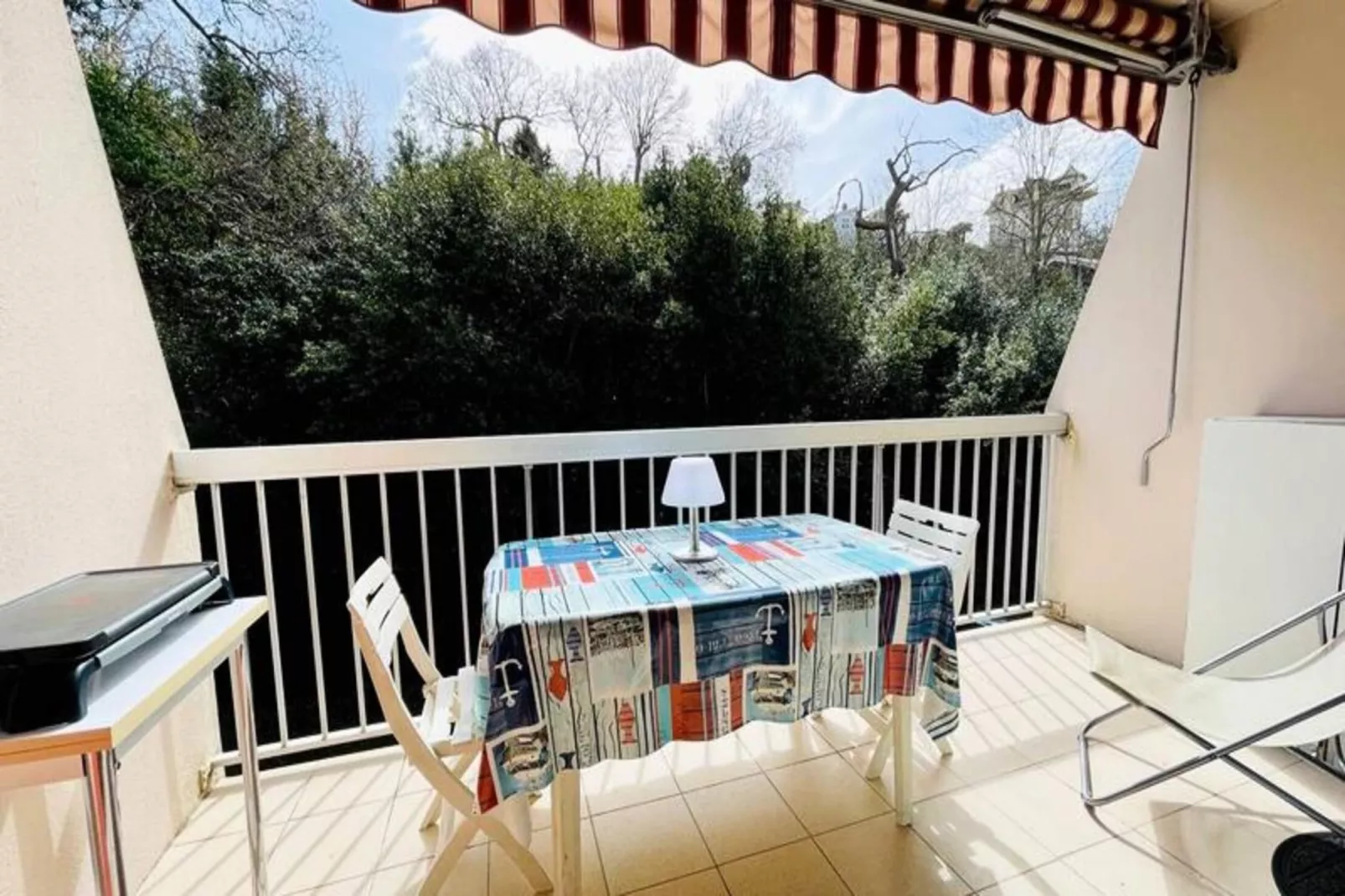 Résidence Arguin 2-Terrace balcony