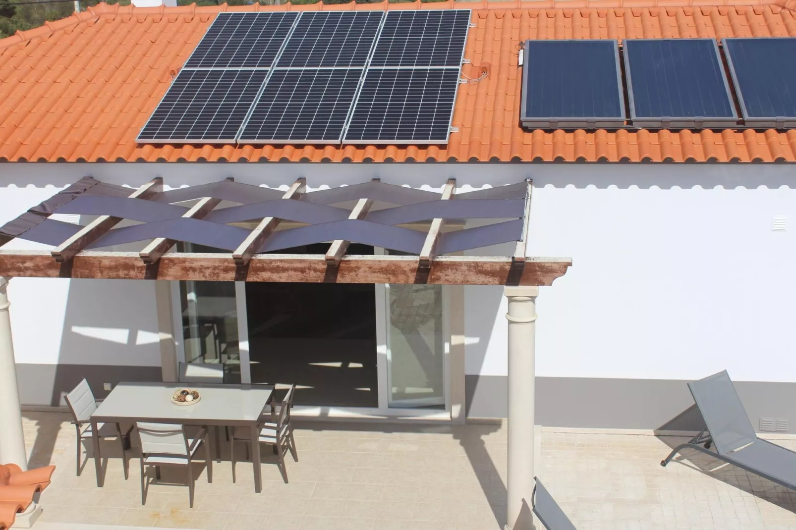 Villa Rosa-Exterior summer