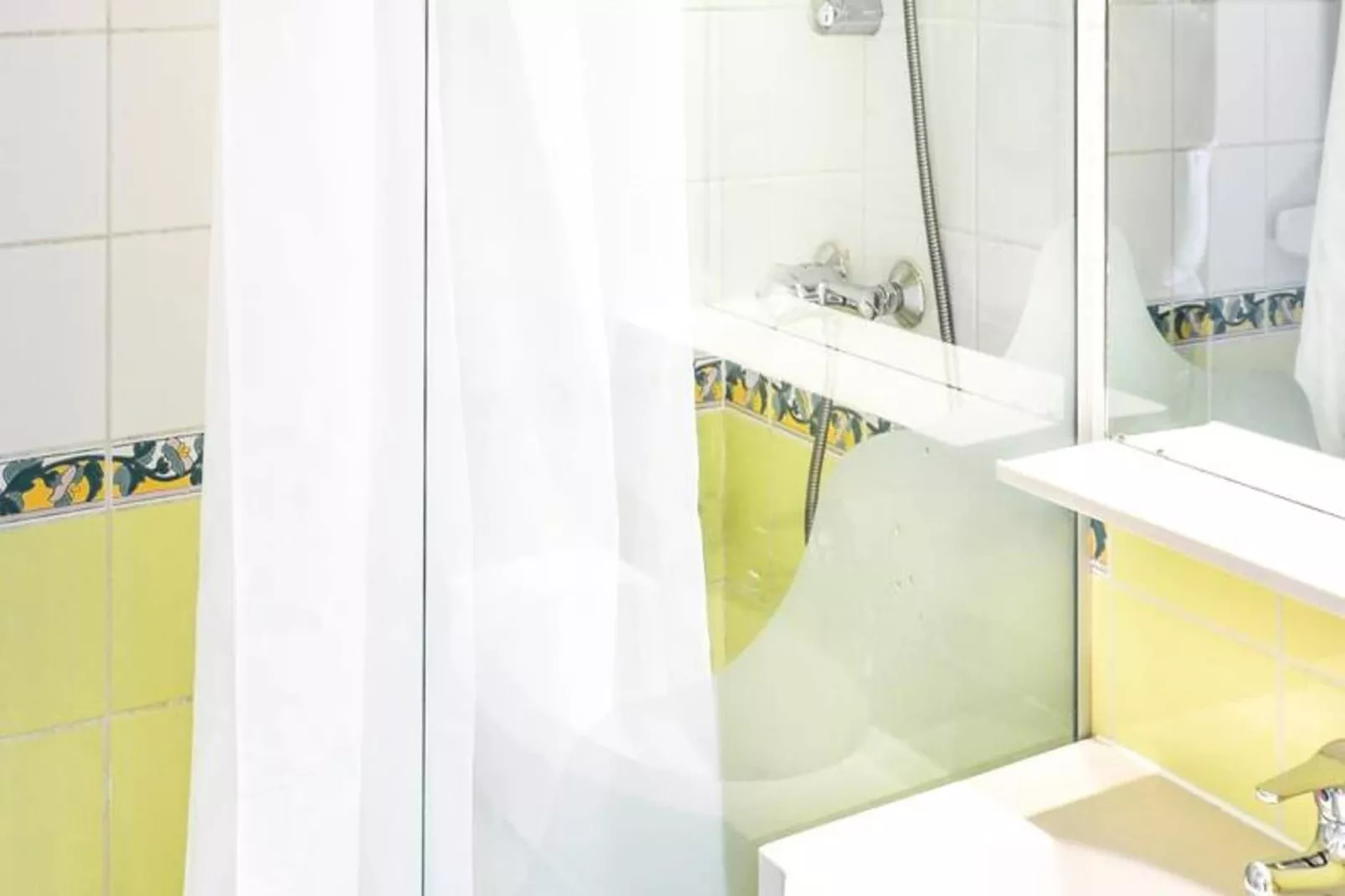 Résidence Les Horizons d'Huez - maeva Home-Bathroom