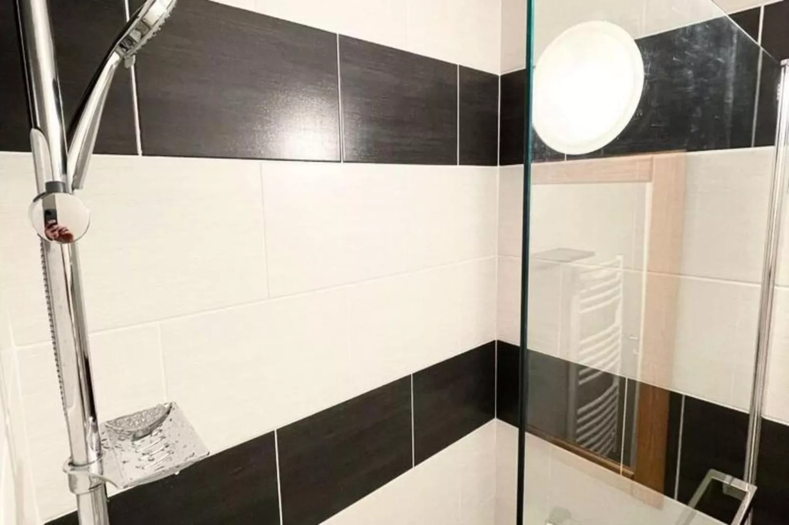 Résidence Arc En Ciel C-Salle de bain