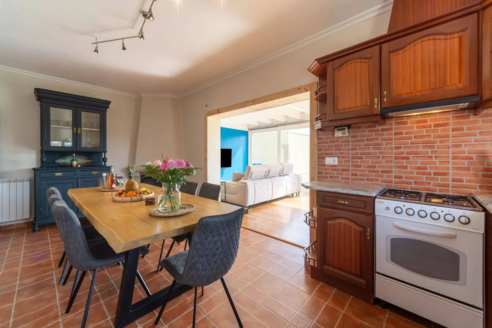 Casinha dos Netos-Dining room