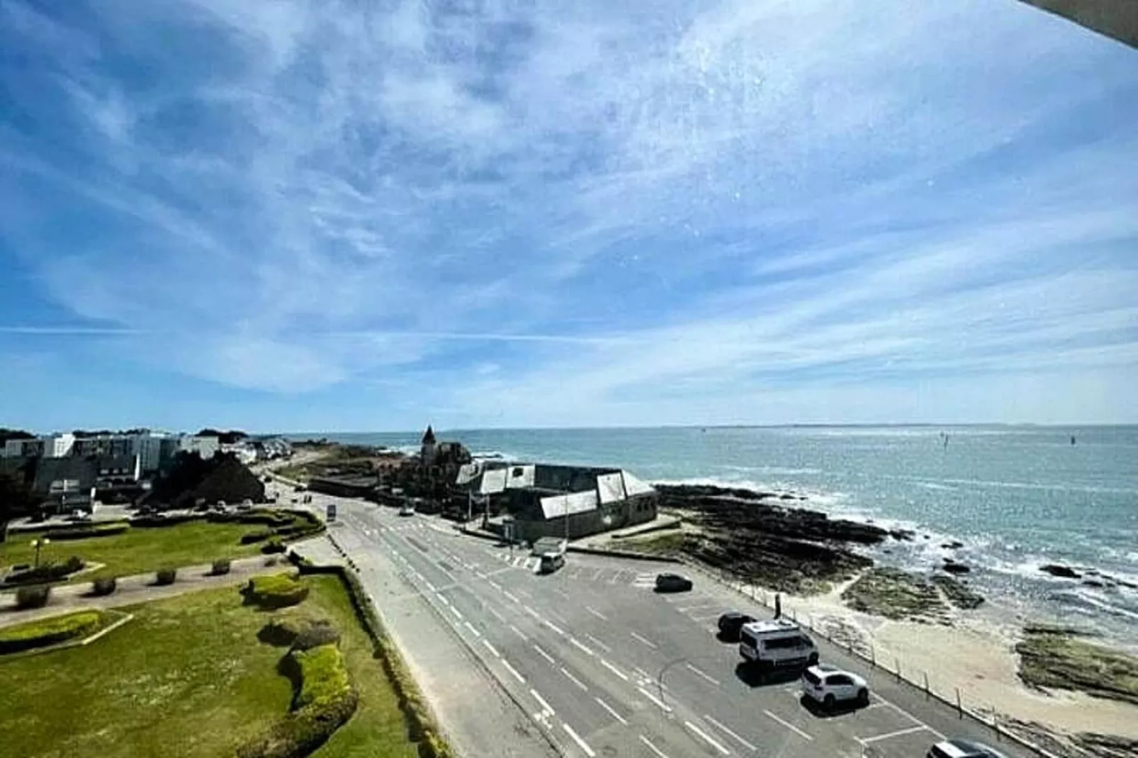 Résidence Les Ondines-View in summer