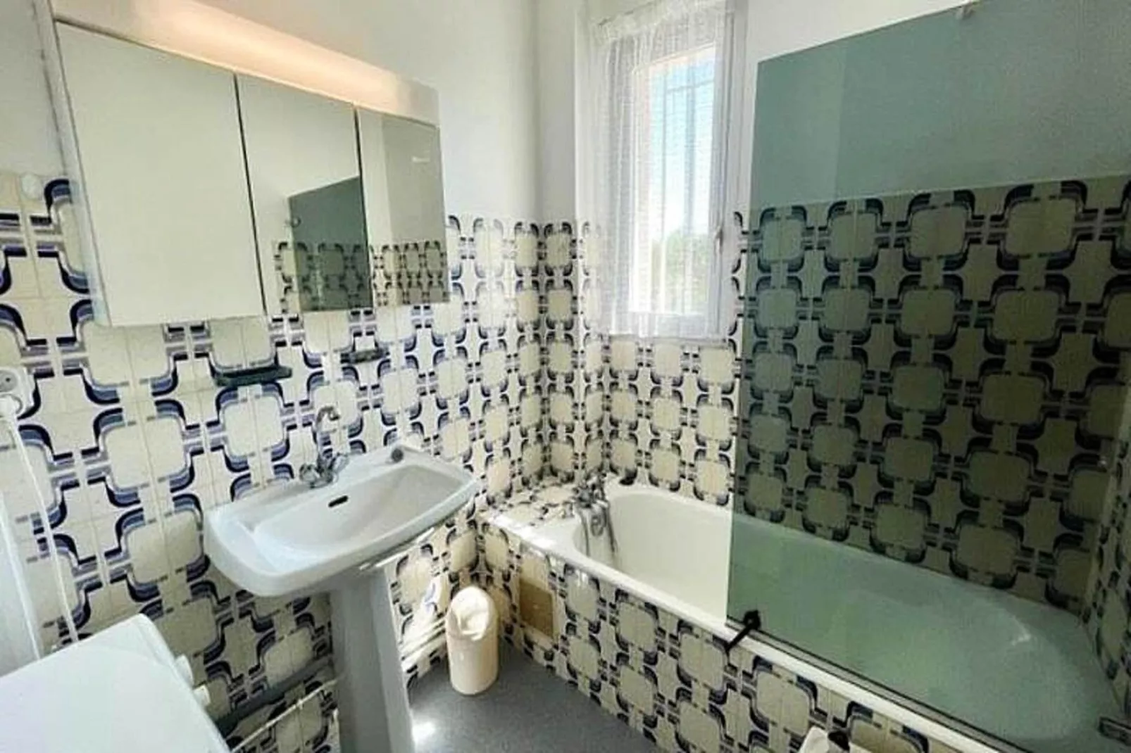 Résidence Adal D'arvor-Salle de bain