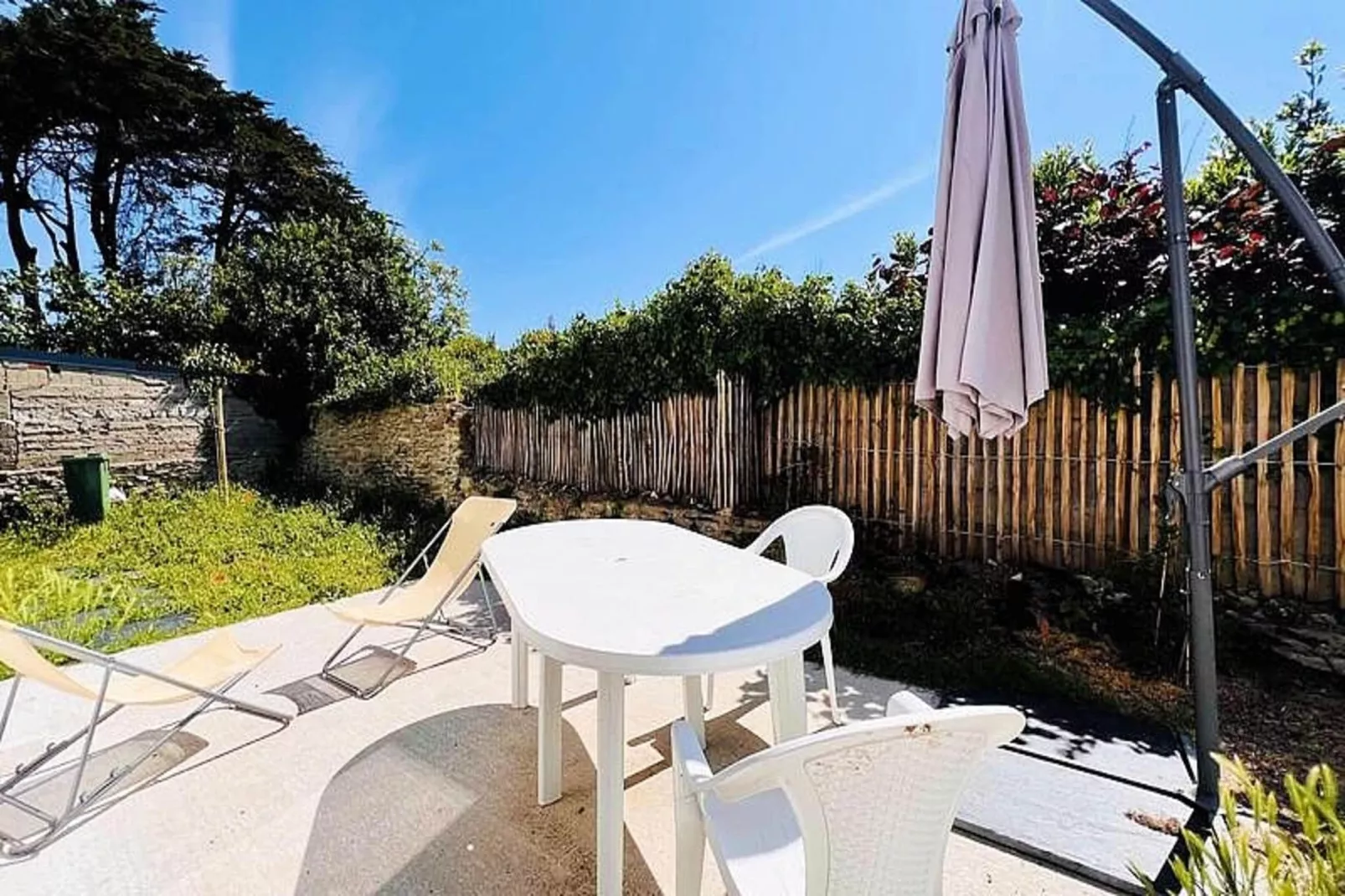 Résidence 20 Boulevard Anatole France-Terrace balcony