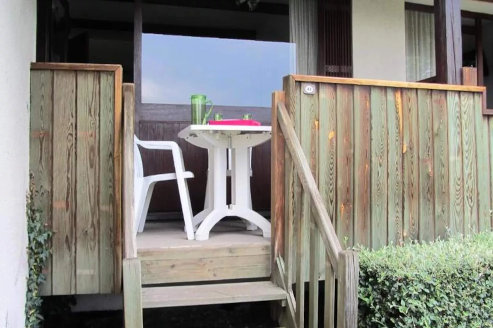 VVF Montpeyroux Auvergne-Image-tags.