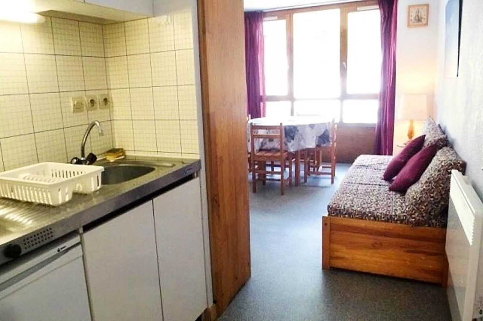 Résidence Ecureuils-Dining room