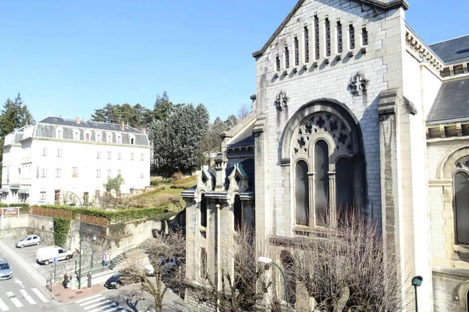 Résidence Le Chateau Durieux 1-Außenbereich Sommer