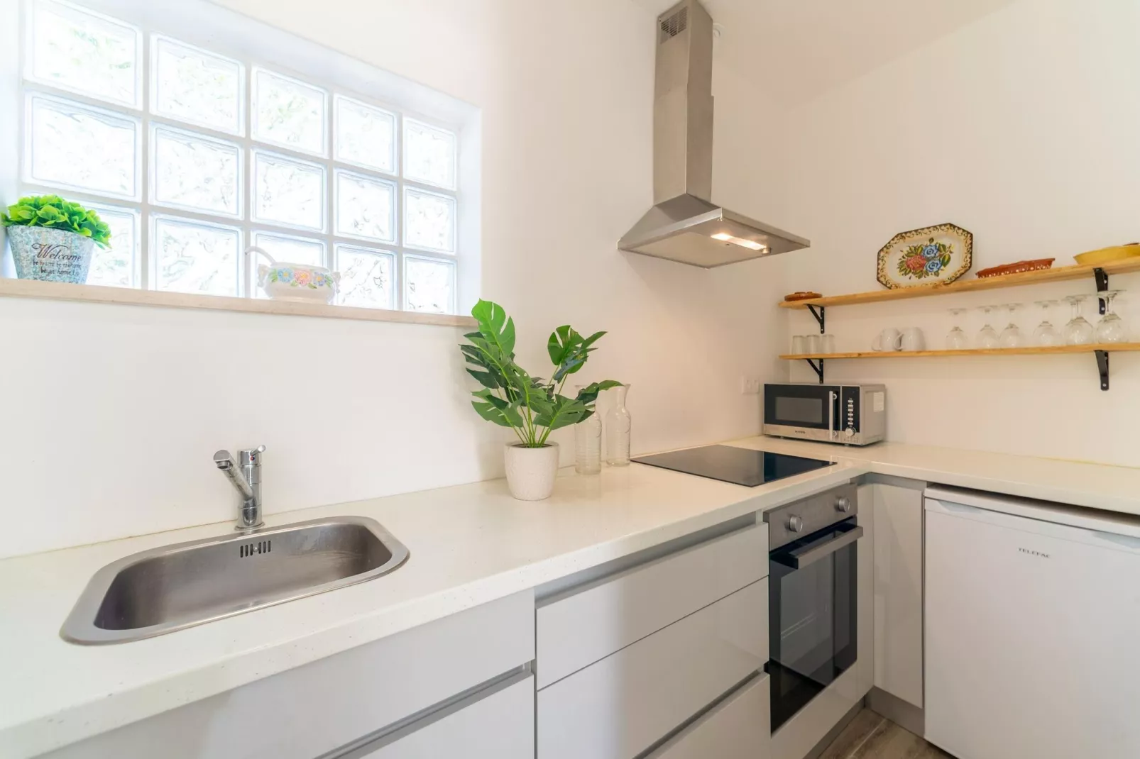Tulipa-Kitchen