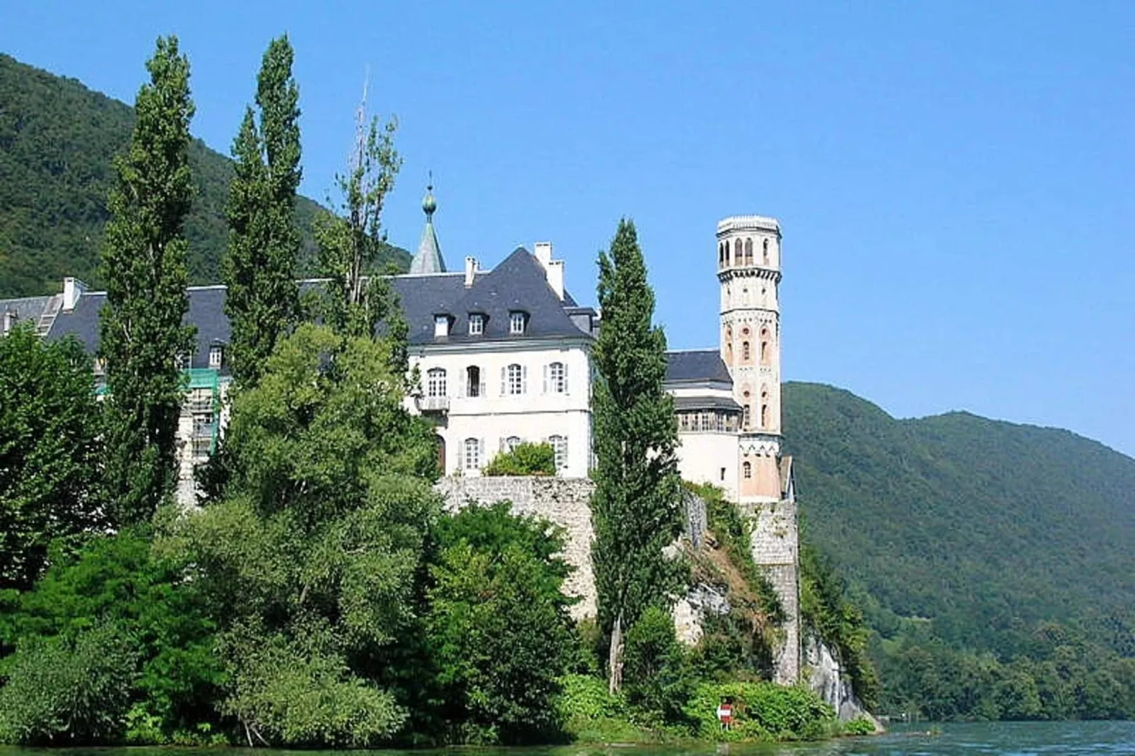Résidence Les Hirondelles-Zones été à 5 km