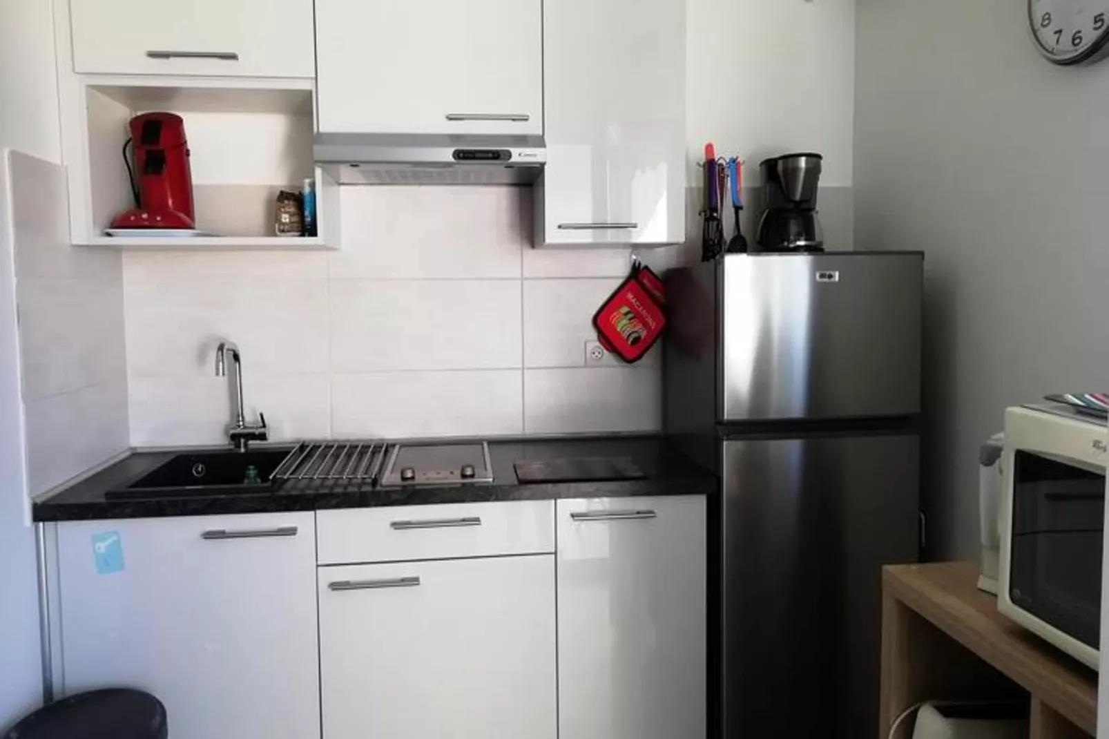 Résidence Le Chateau Durieux 1-Kitchen