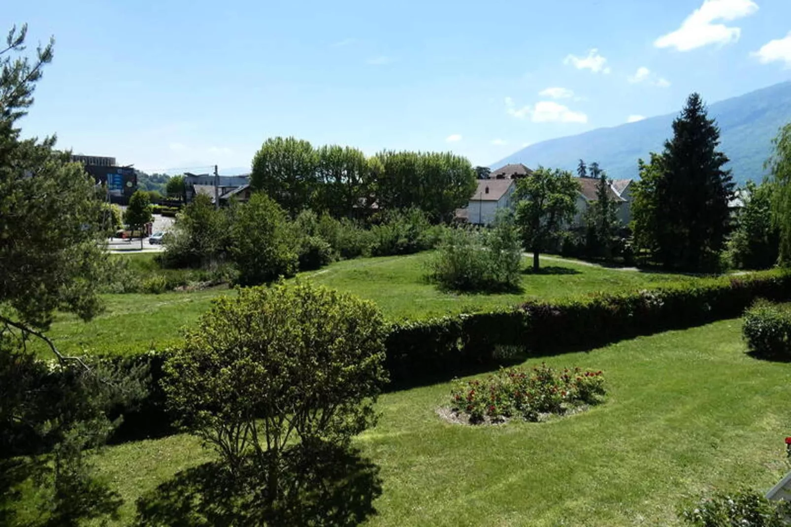 Residence L'alize-Jardins en été